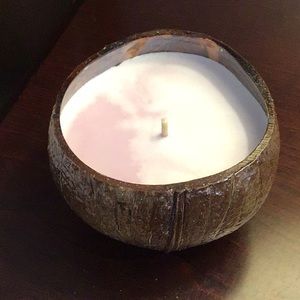 Tropical Coconut Shell Candle